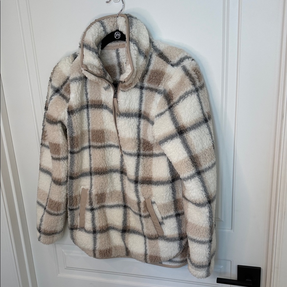 Abercrombie & Fitch Plaid Teddy Jacket - Cream and Tan